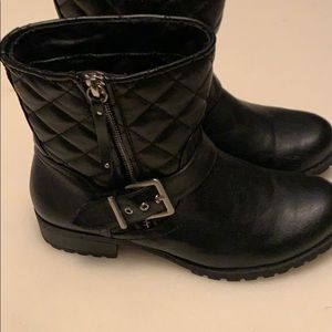 Black shortie boots